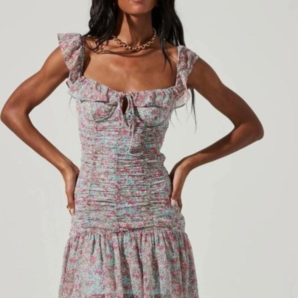 Astr The Label Ruched Pink Blue Midi Dress